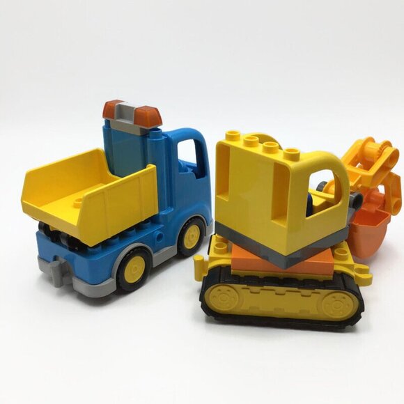 LEGO DUPLO Truck & Tracked Excavator 10812 Construction Site Vehicles *Complete* - Picture 6 of 7